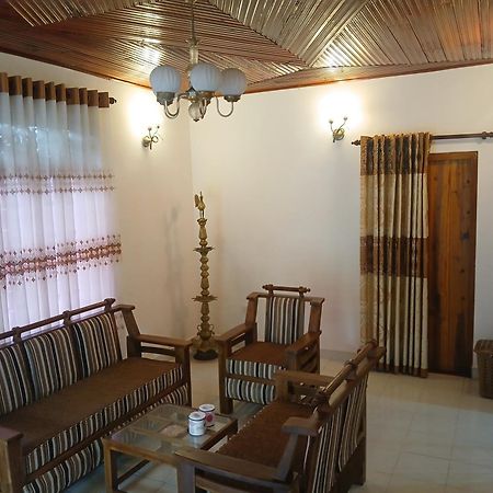 Ella Mount Villa Екстериор снимка